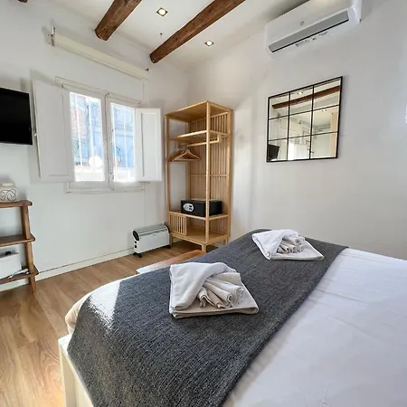 U-nique Torrent Apartment *